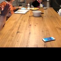 TAVOLO IN LEGNO MODERNO