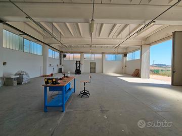 Capannone a chiarino di recanati