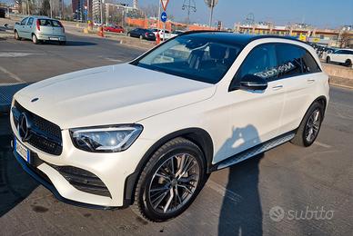 GLC 300D 4matic Premium Plus  gancio