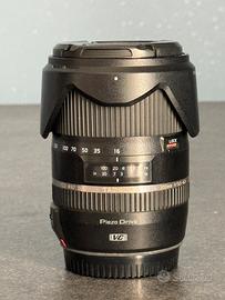 Obiettivo fotografico tamron 16-300 per canon