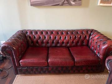 Set divano e poltrona Chesterfield