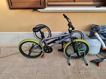 bmx grigia 
