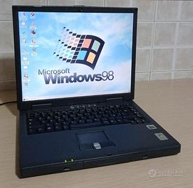 Notebook Acer Aspire 1300 con Windows 98
