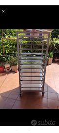 Carrello con vassoi per la ristorazione #Roma