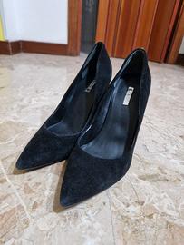 Scarpa con tacco Guess