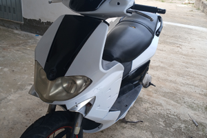 Gilera runner