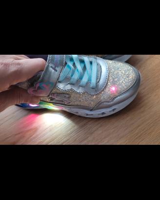 skecers bambina 👧 numero 35