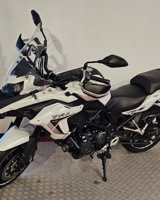 Benelli Trk 502 per RICAMBI o in blocco/intera