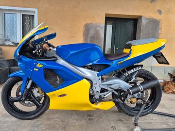 aprilia rs 125 1998 valentino rossi 