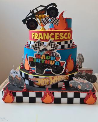 Torta finta gomma eva tema Hotwheels Monstertrucks