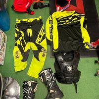 Abbigliamento cross enduro