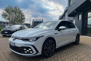 Volkswagen Golf 2.0 TDI DSG GTD