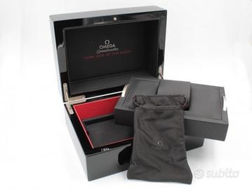 OMEGA Speedmaster Scatola "DARK SIDE OF THE MOON"