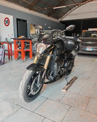 Honda cb1000r 