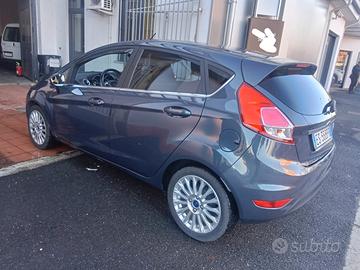 Ford Fiesta 1.4 5p. Bz.- GPL Titanium