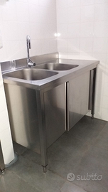 Arredamento semi nuovo per Bistrot