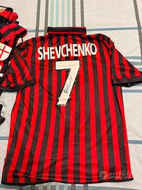 Maglia AC Milan 00/01 di Shevchenko autografata