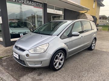 Ford S-Max 2.0 TDCi 140CV Titanium