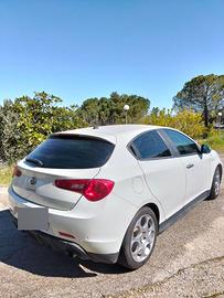 Giulietta Quadrifoglio verde