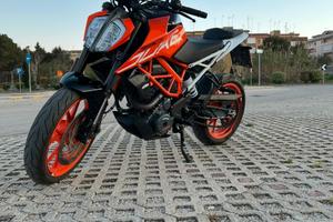 Ktm Duke 390