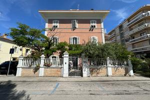 Villa con Giardino - Porto San Giorgio