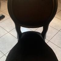 Sedia in velluto nero