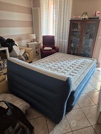 Letto matrimoniabile Intex con pompa