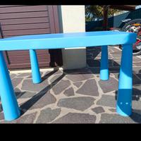 Tavolo e due sgabelli ikea