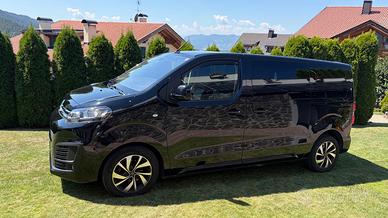 11/2019 Citroen Spacetourer 180 CV Automatico