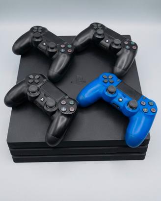 Play Station PS4 Pro 1TB + 4 DualShock + 4 Giochi