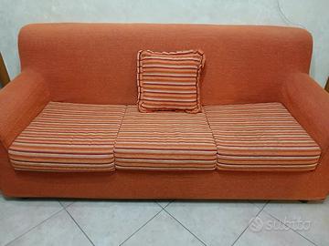 Divano letto matrimoniale 