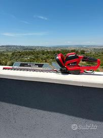 Tagliasiepi elettrico nuovo, ideale per siepi