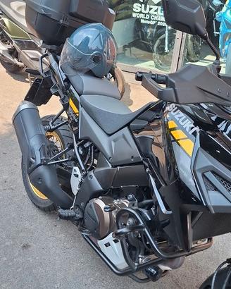 RARA SUZUKI VSTROM 1050 XT IN GARANZIA CASA MADRE
