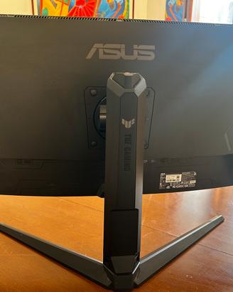 Monitor gaming tuf 34 pollici 180hz
