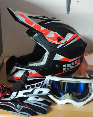 casco+ maschera+guanti