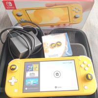 Nintendo SWITCH LITE : accessori scatola custodia
