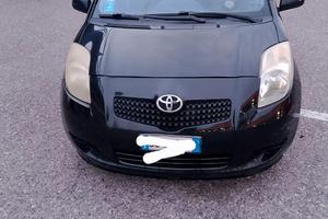 Toyota yaris 2007