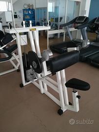 Arm curl technogym