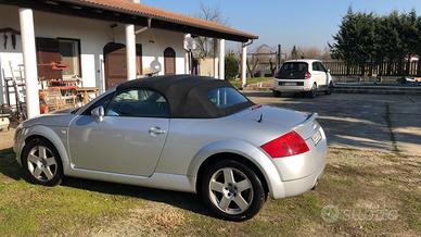 Audi TT 1.8 5v Roadster
