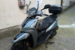 Kymco Agility 300i