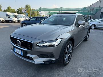 Volvo V90 Cross Country B4 AWD Geartronic Business