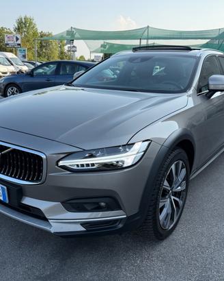 Volvo V90 Cross Country B4 AWD Geartronic Business