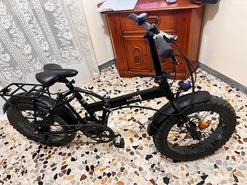 Bici elettrica fat bike pieghevole