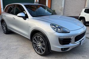 Porsche Cayenne 3.0 Diesel Platinum Edition