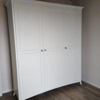 armadio in rovere con 3 ante laccato spazzolato