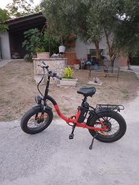 Bicicletta elettrica jeep