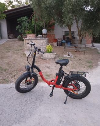 Bicicletta elettrica jeep