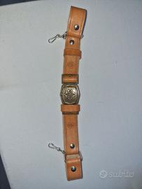 cintura scout cuoio e fibbia