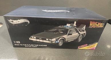Hot Wheels Delorean Back to the future. 1:18