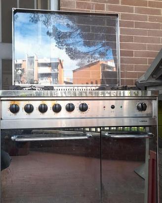 CUCINA LOFRA CON CAPPA